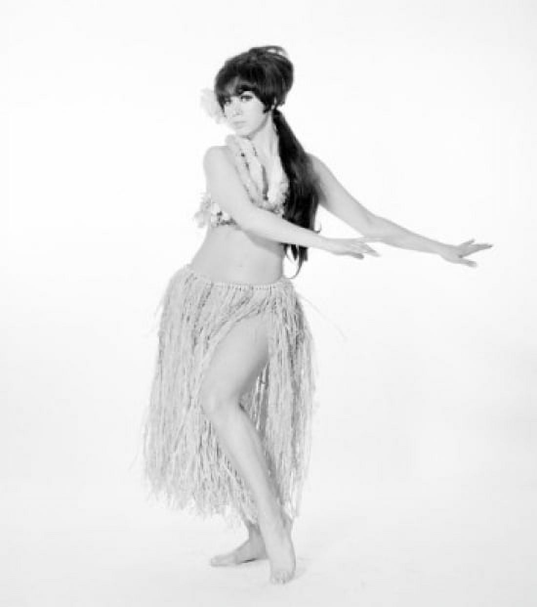 Young woman hula dancing Canvas Art - (24 x 36)