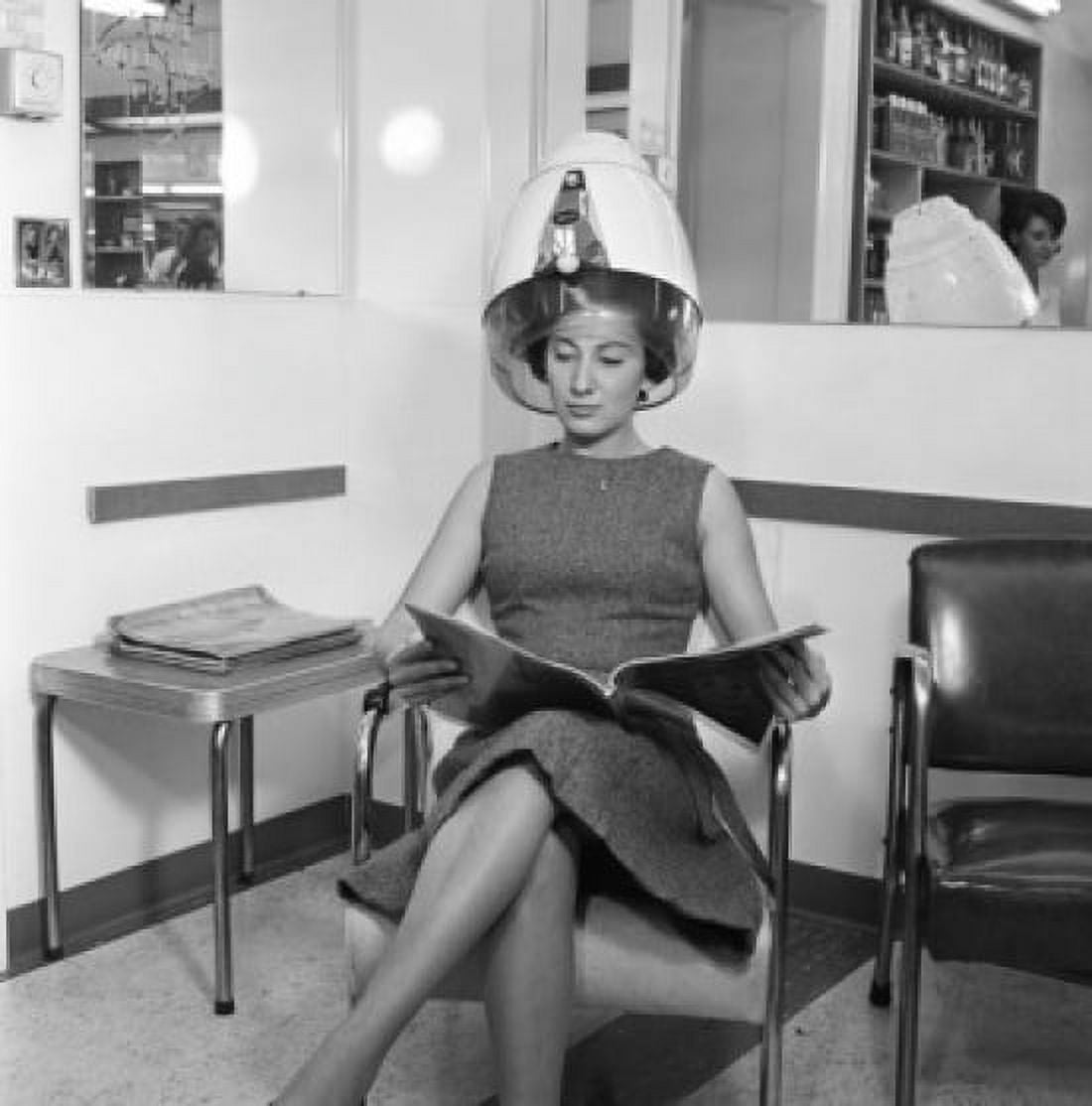Young woman in hair saloon Canvas Art - (18 x 24)