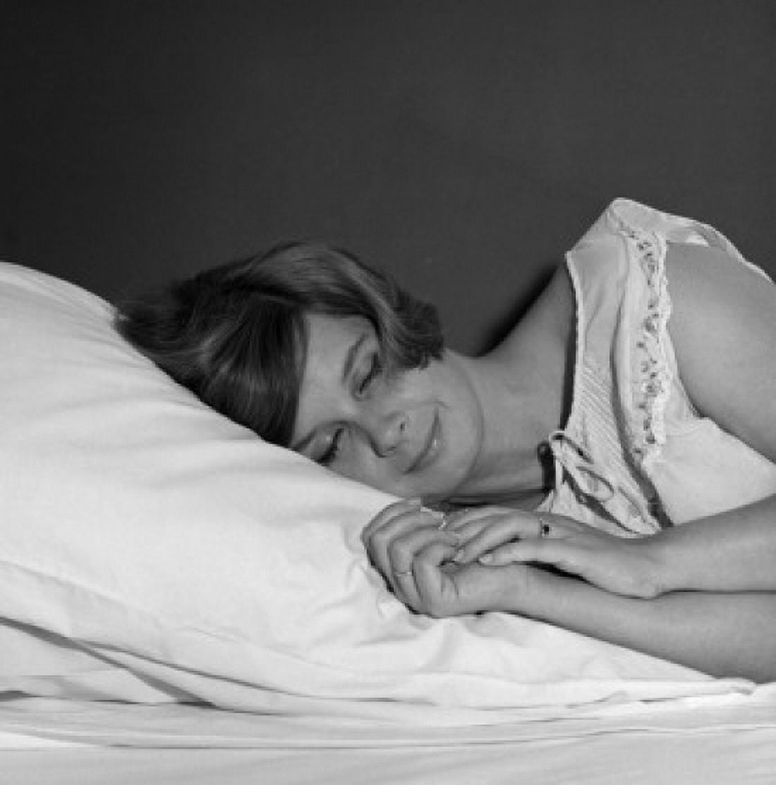 Young woman sleeping Canvas Art - (18 x 24)