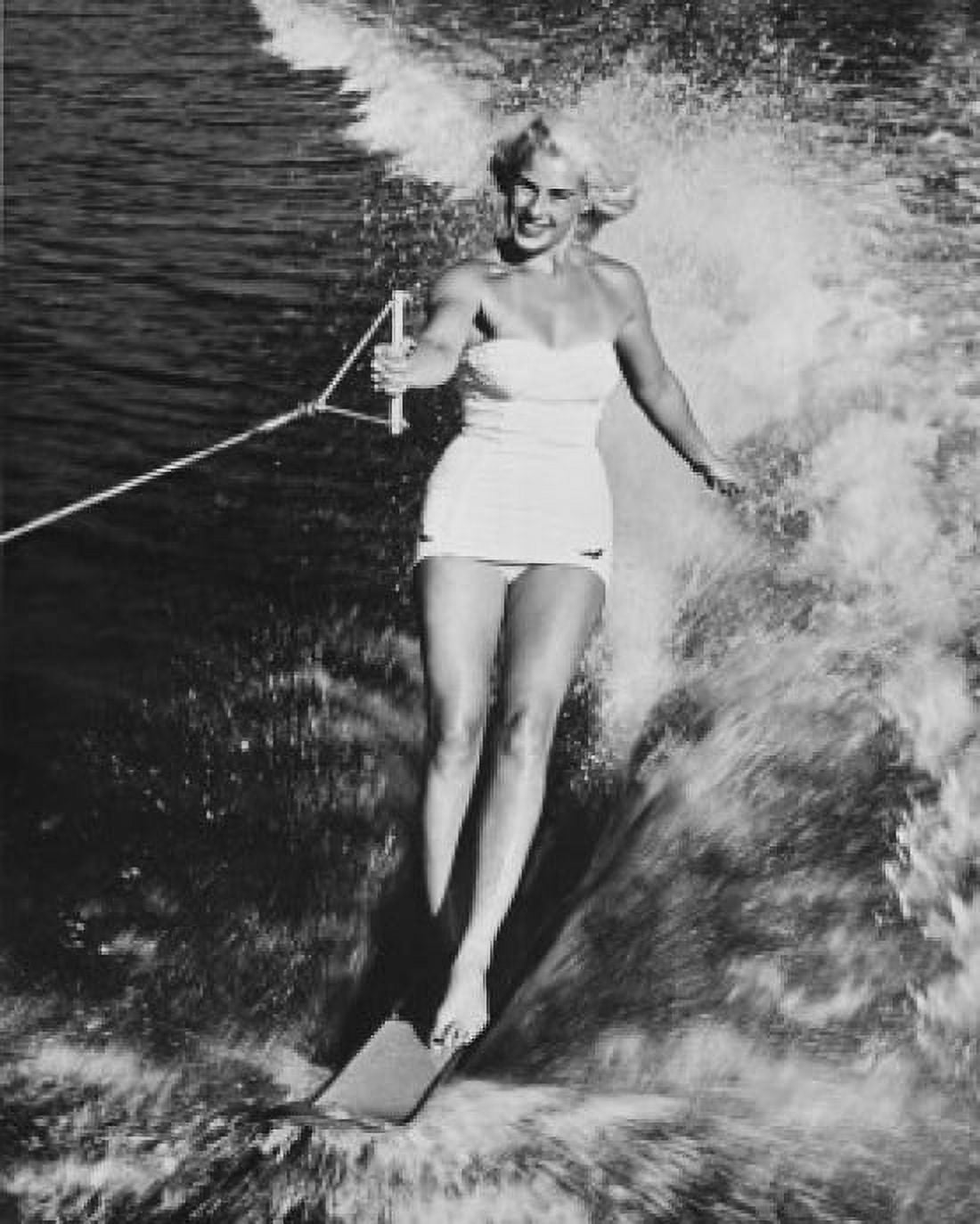 Young woman water skiing Canvas Art - (18 x 24)