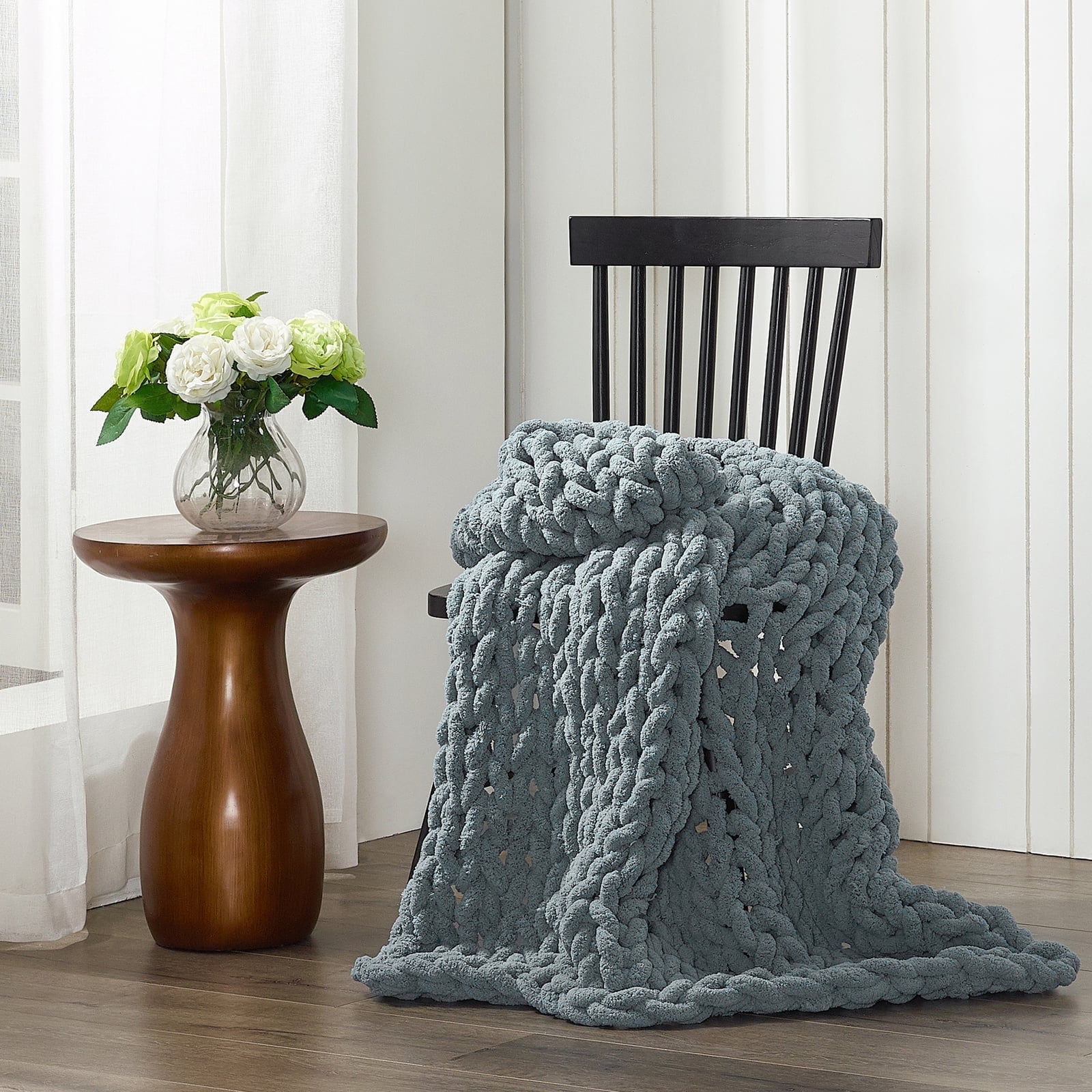 Seaside Blue Chunky Knitted Chenille Throw Blanket