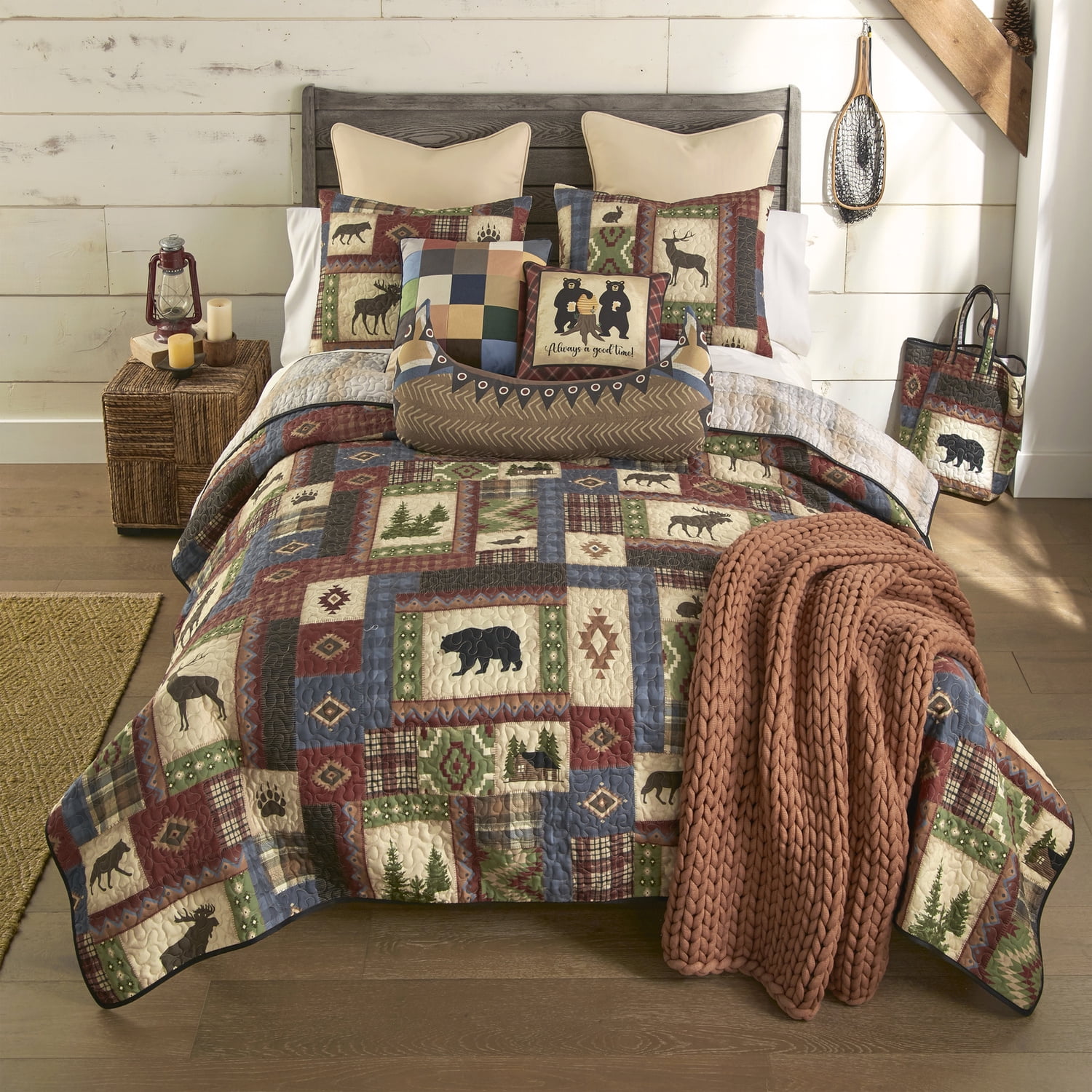 King Reversible Brown Microfiber Quilt Set with Wildlife Motifs