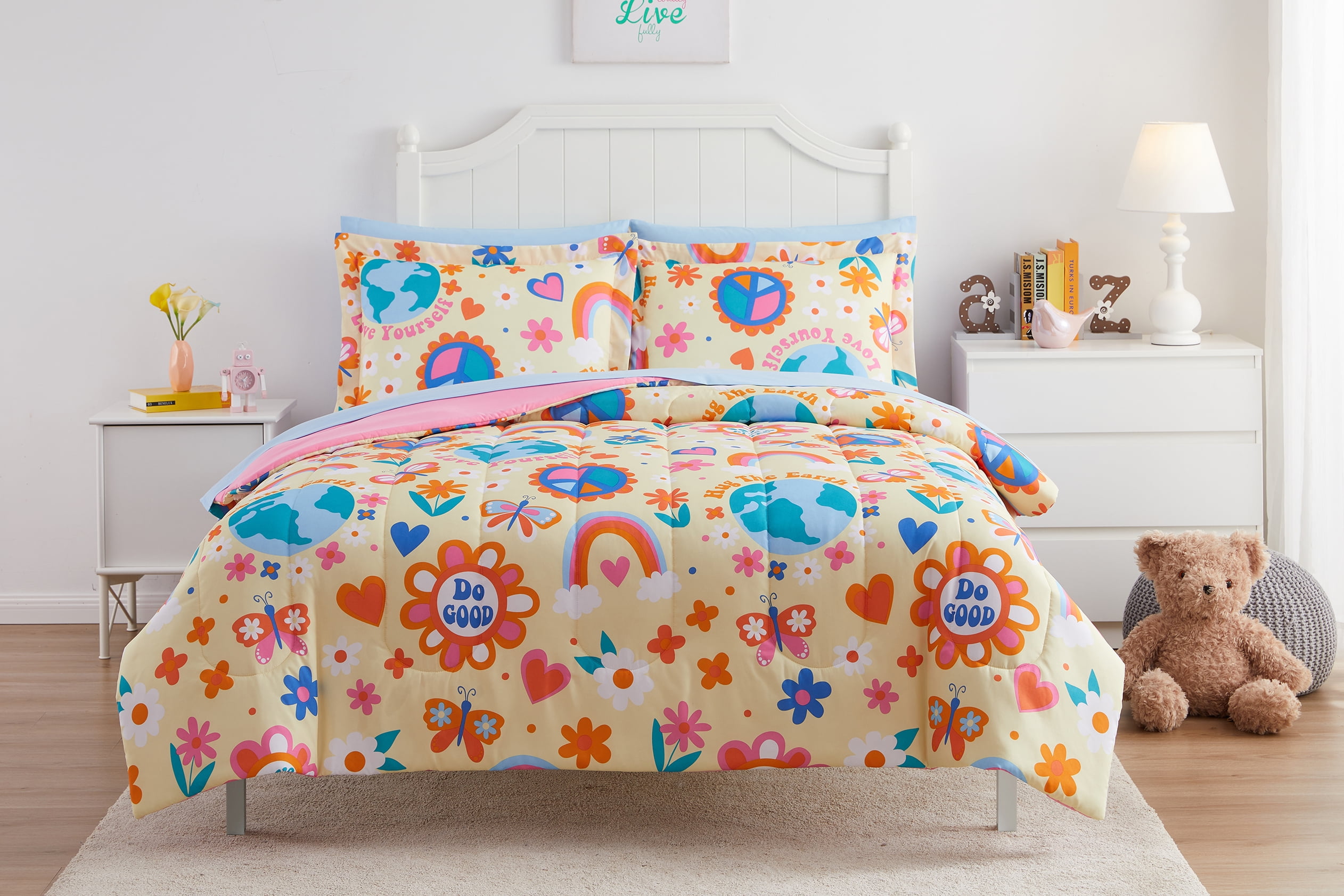 Your Zone Love the Earth Bed in a Bag Coordinating Bedding Set Twin