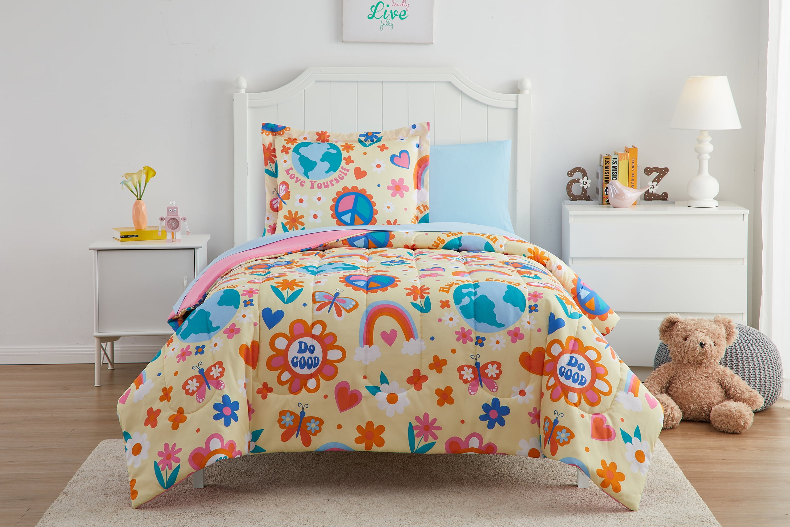 Your Zone Love the Earth Bed-in-a-Bag Coordinating Bedding Set, Twin