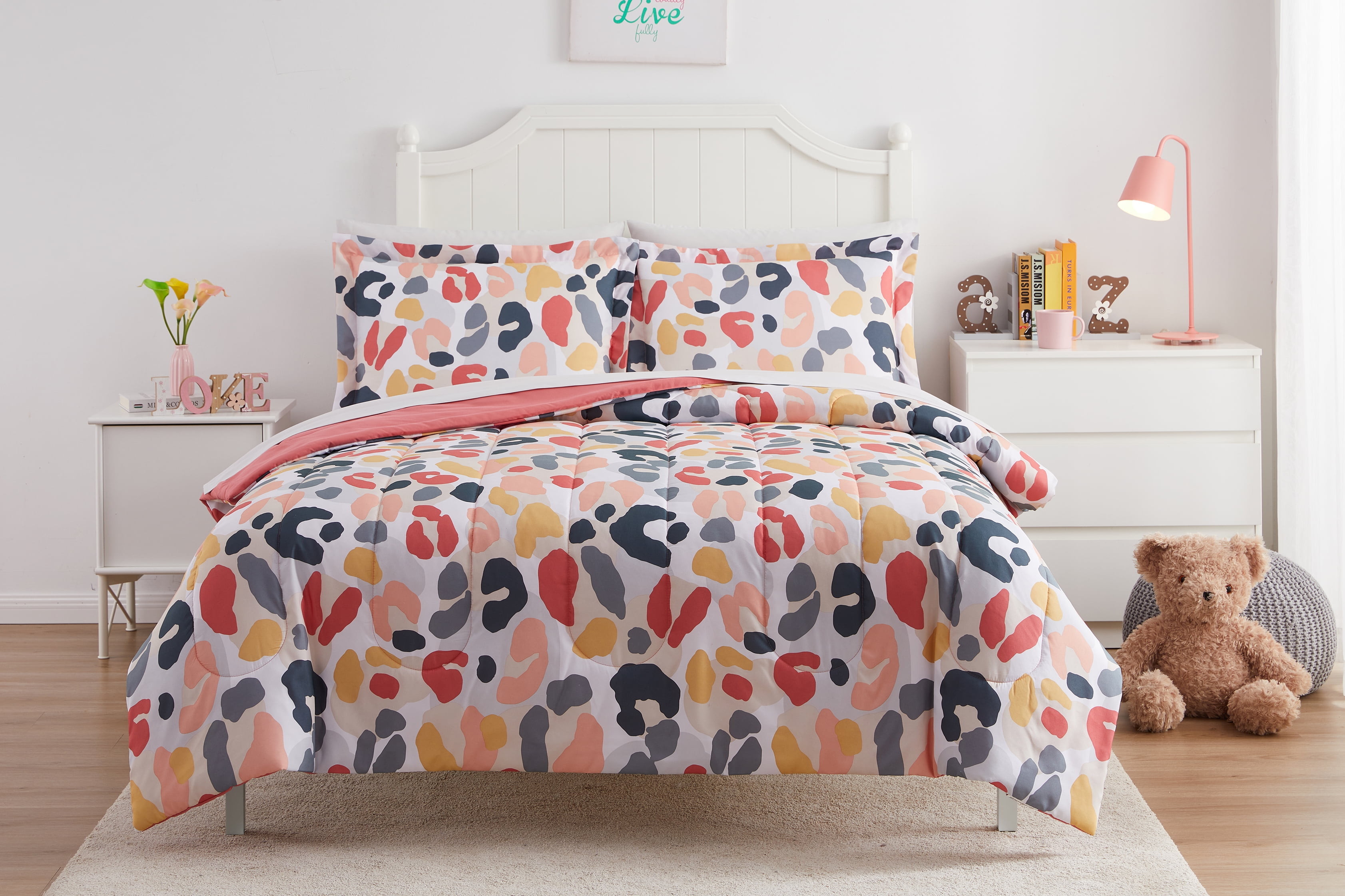 Your Zone Yellow Cheetah BedinaBag Coordinating Bedding Set, Full