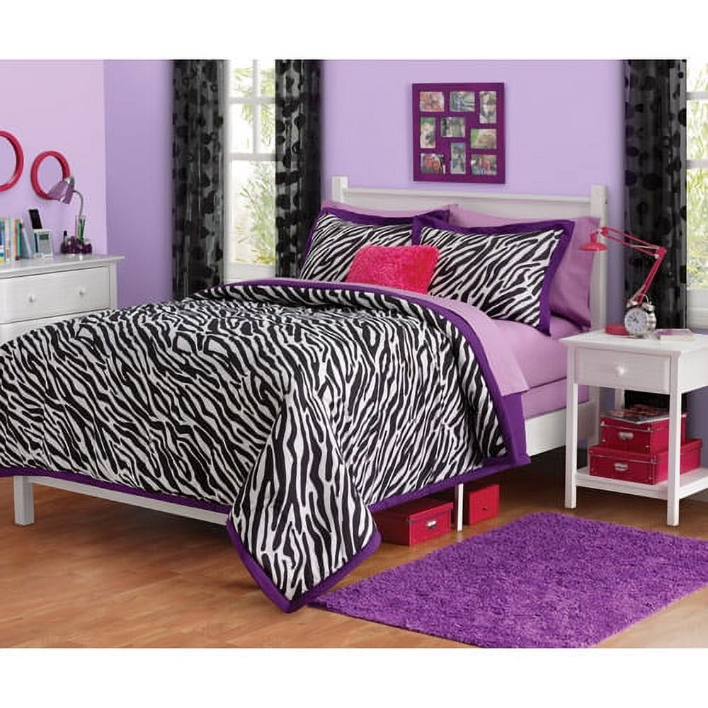Your Zone Zebra Reversible Comforter set, 1 Each - image 1 of 2