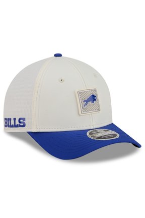 Youth New Era Cream/Royal Buffalo Bills 2026 Training Camp 9FORTY M-Crown Adjustable Hat
