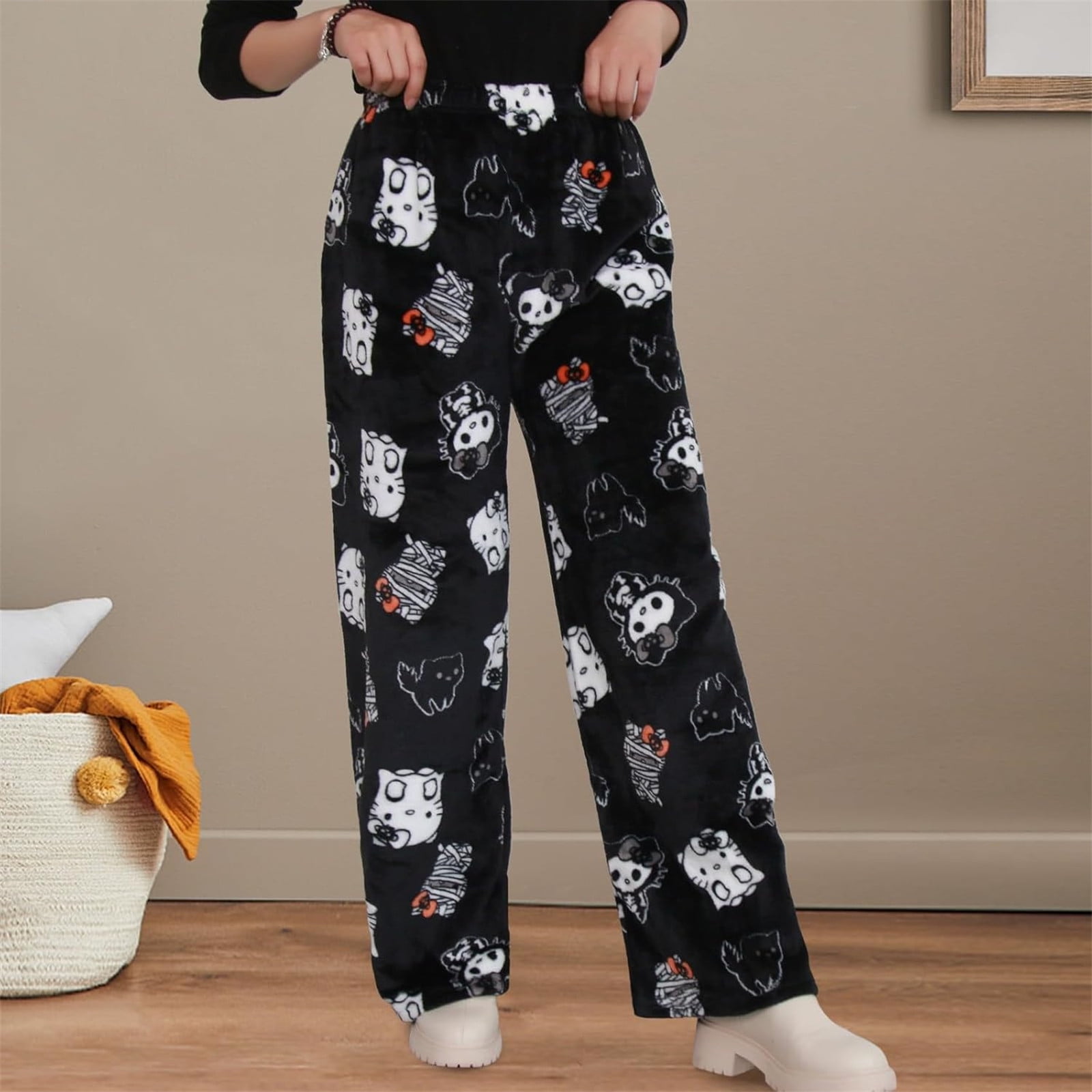 Yubatuo Hello Kitty Pajamas for Women Girls, Cute Hello Kitty Fuzzy