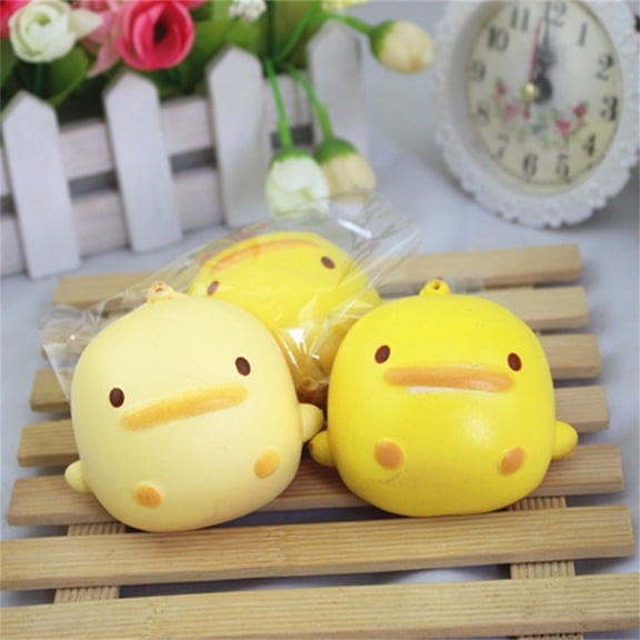 YujiCraft Cute Yellow Bread Phone Strap - Slow Rising Bun Squishy Toy, Stress Relief Gift, Duck