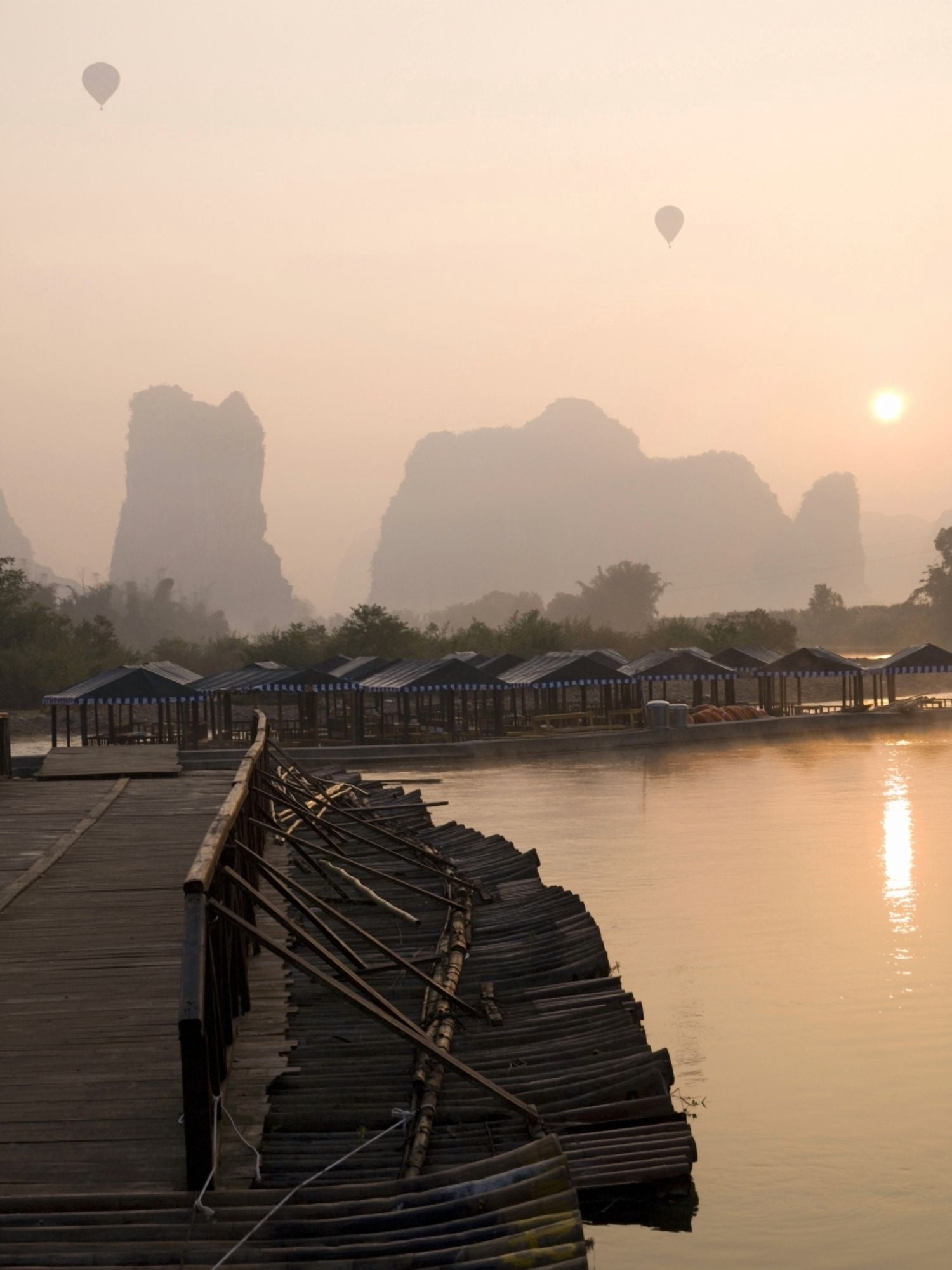 Yulong River Guangxi Zhuang Province China Canvas Art - Keith Levit Design Pics (15 x 20)