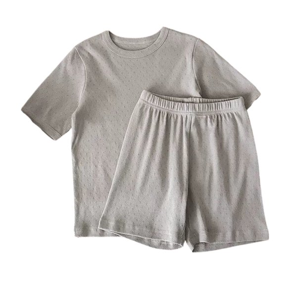 YunPes Toddlers Plain Cotton Pajama Set Breathable Short Sleeve Crew Neck Top and Shorts Soft Loose Fit 2 Piece Outfit