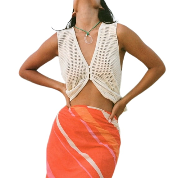 Yunliwuli Women Knit Tank Tops Solid Color Buttons V-Neck Casual Vests Summer Fashion Sleeveless Tops Streetwear