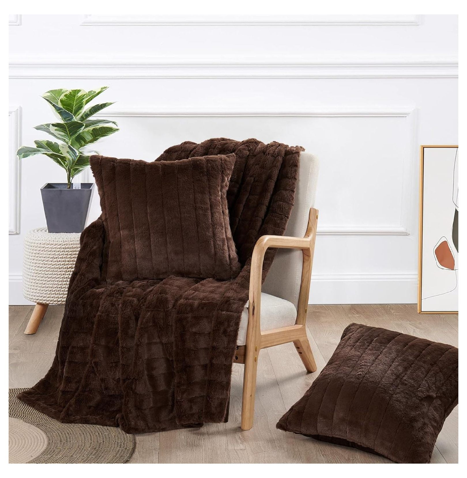 Carafe Brown Faux Fur Reversible Throw Blanket and Pillow Set
