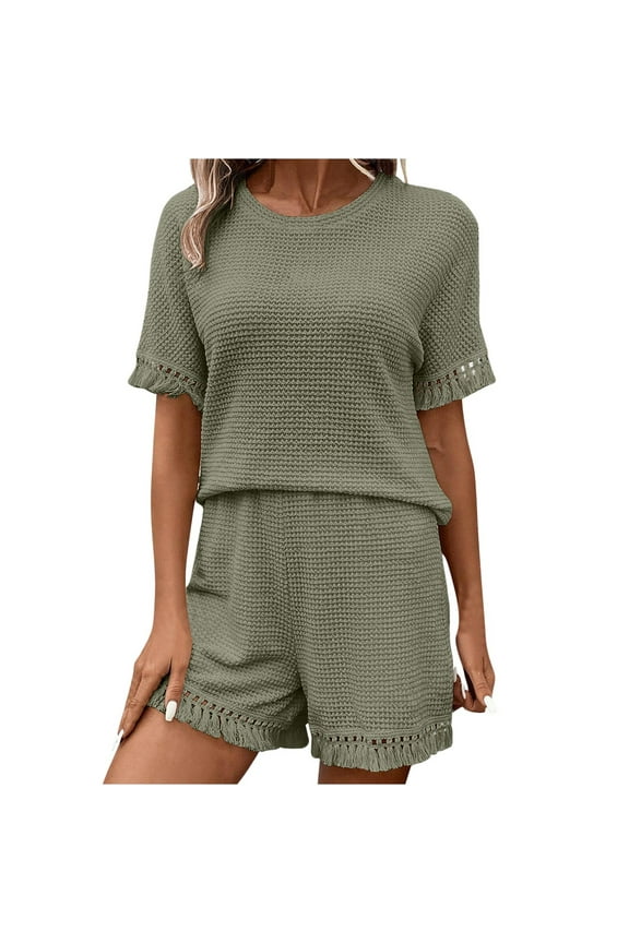 Women Knit Sweater Short Sets 2 Piece Outfits Tassel Short Sleeve Crewneck Shirt and Shorts Matching Lounge Set