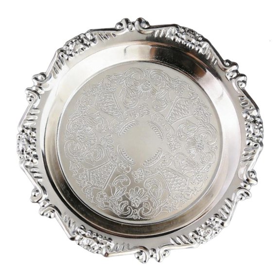 Ywmsfl Sturdy Iron Fruit and Snacks Tray Feature Delicate Embossing Display Plate Ideal for Parties Picnics and Daily Use