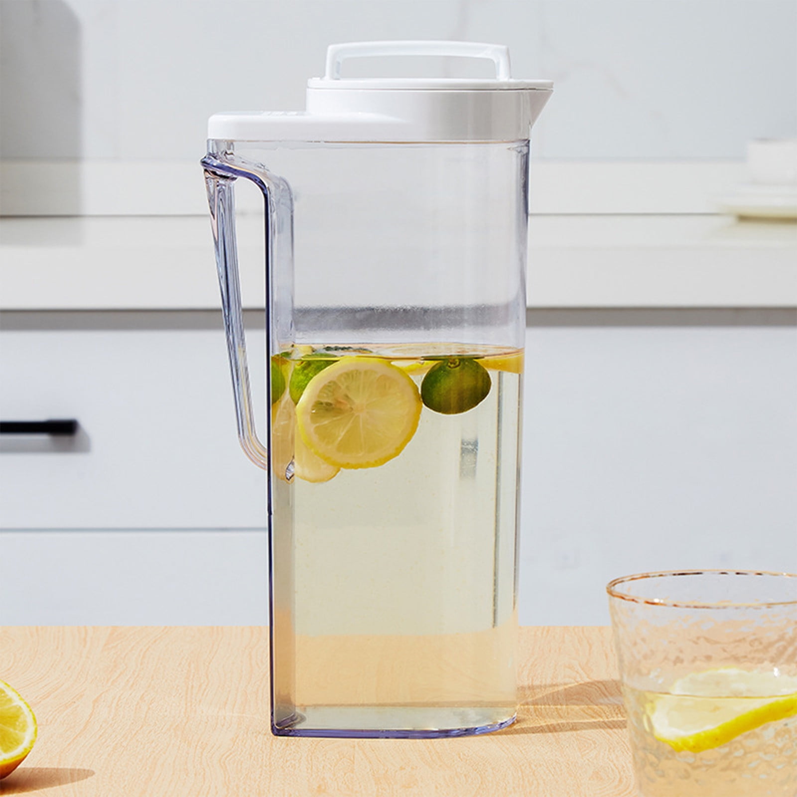 Yyeselk 1.6L/2.2 Liter Water Pitcher with Lid and Handle, Iced Tea ...