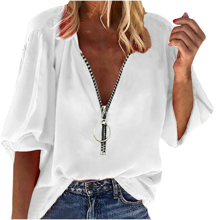 Blouse with outlet zip front