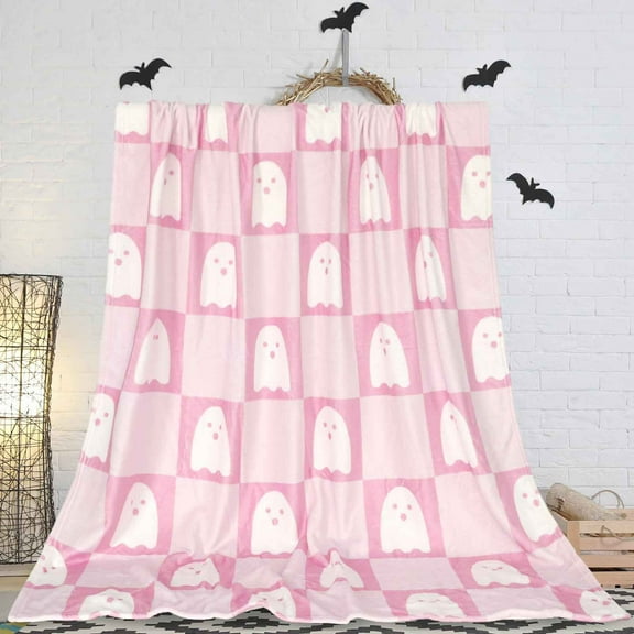 Yyuenw 29x39 Inch Pink Ghost Halloween Throw Blanket for Couch Soft Plush Fuzzy Warm Fall Flannel Blankets Halloween Decorations Indoor Cute Lightweight Throw Blankets for Bedroom Living Room