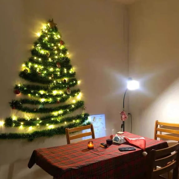Yyuenw Christmas Wreath Pre-lit 6 Ft Christmas Garland with 20 Leds Artificial Pine Garlands, for Indoor Outdoor Christmas Decor Holiday Wedding Decoration