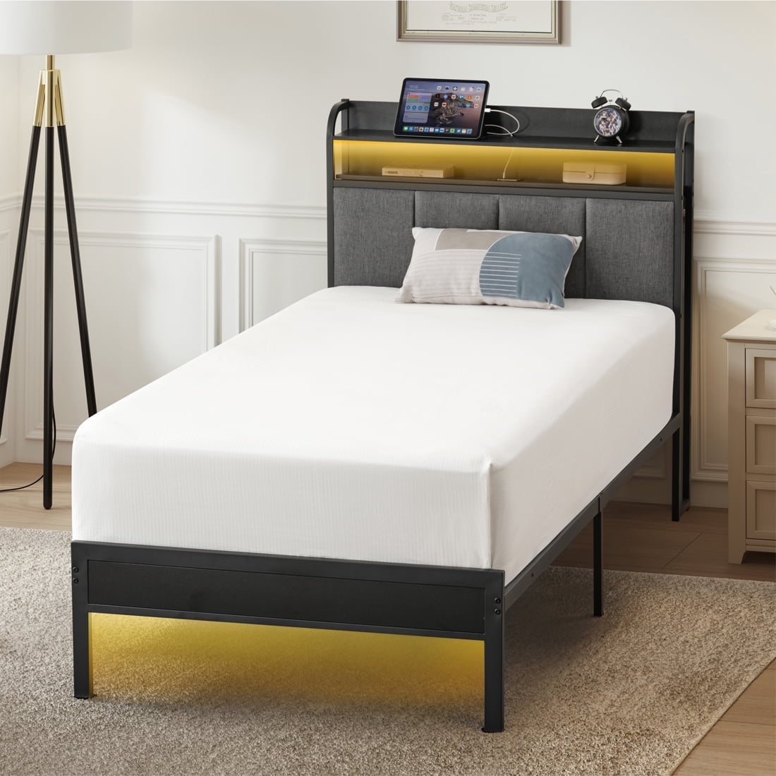 https://i5.walmartimages.com/seo/Z-hom-Storage-Metal-Platform-Bed-Frames-Twin_1cf7686d-da37-443d-a751-b696b888273e.5881d1bba5e0d555811e82fca9832edc.jpeg?odnHeight=2000&odnWidth=2000&odnBg=FFFFFF