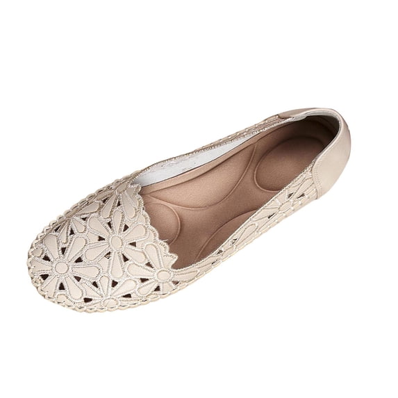 ZACPNCV Womens Loafers Breathable Plus Size Openwork Casual Flats Spring Summer Lightweight Comfort Perforated Slip On