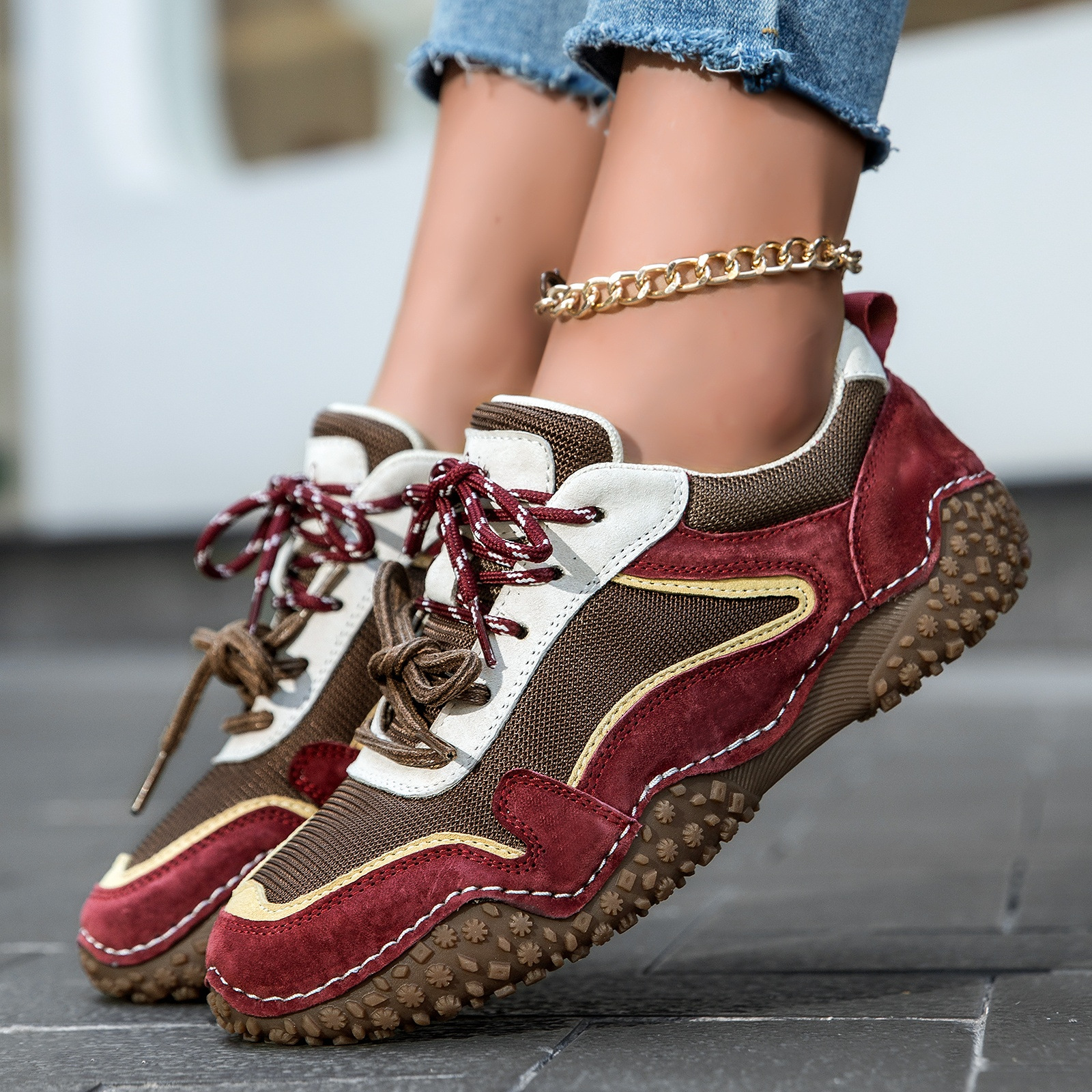 ZELAND Men's & Women's Big Size Genuine Leather Casual Outdoor Hiking Shoes - Breathable, Anti-Slip, Pigskin Top-Layer Leather Sports Sneakers, All Seasons
