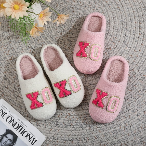 ZELAND Women's Pink XOXO Glitter Letter Plush Winter House Slippers - Cozy Valentine's Day Indoor Mules