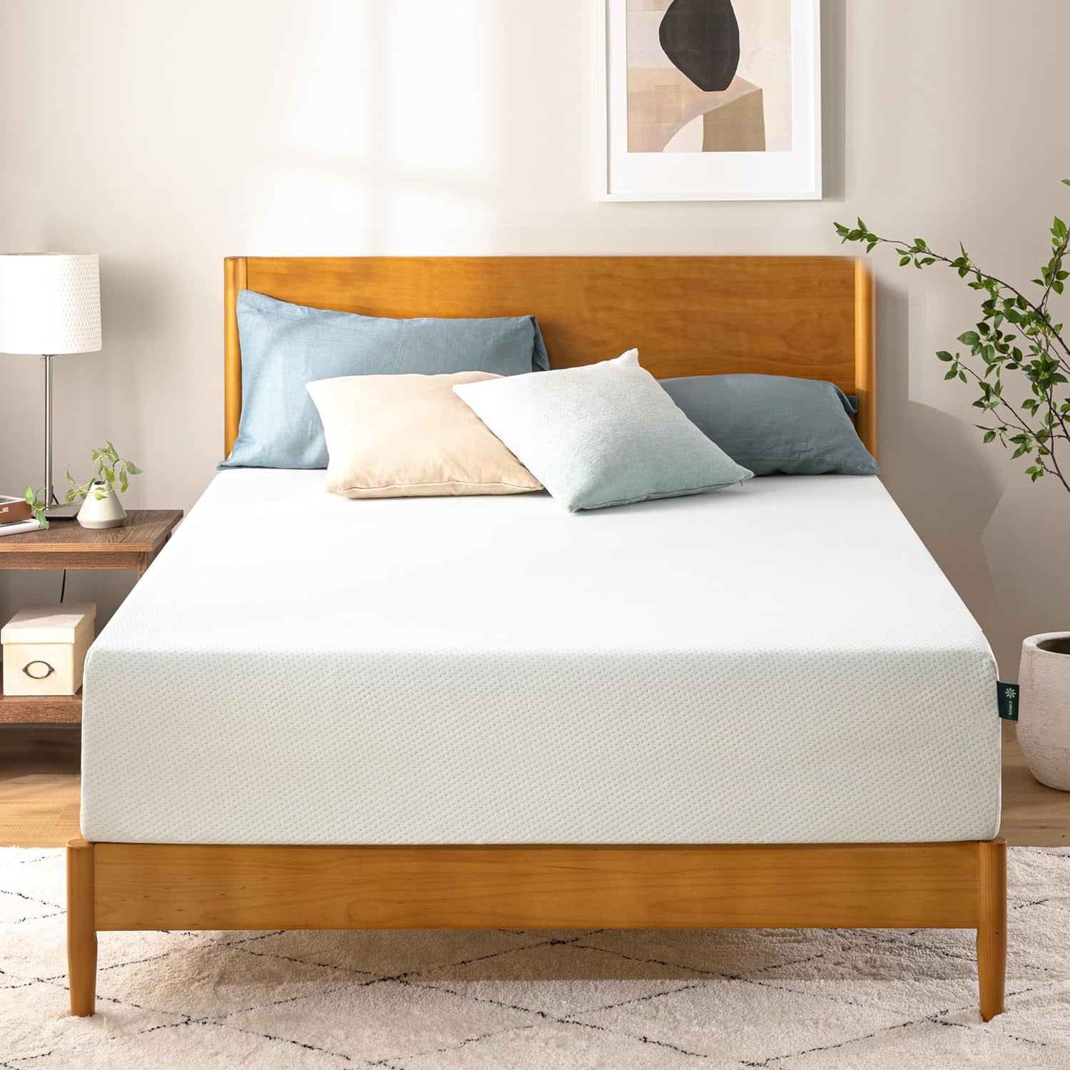Full Size White Polyester Memory Foam Mattress