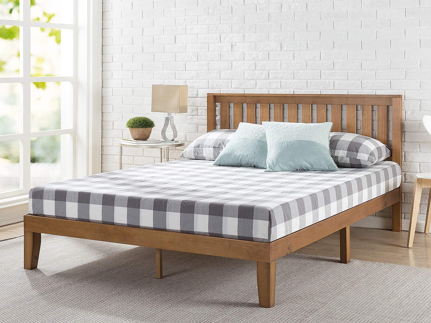 ZINUS Alexia Wood Platform Bed Frame with headboard / Solid Foundation with  Wooden Slat Support / No Box Spring Needed / Easy Assembly, Rustic Pine