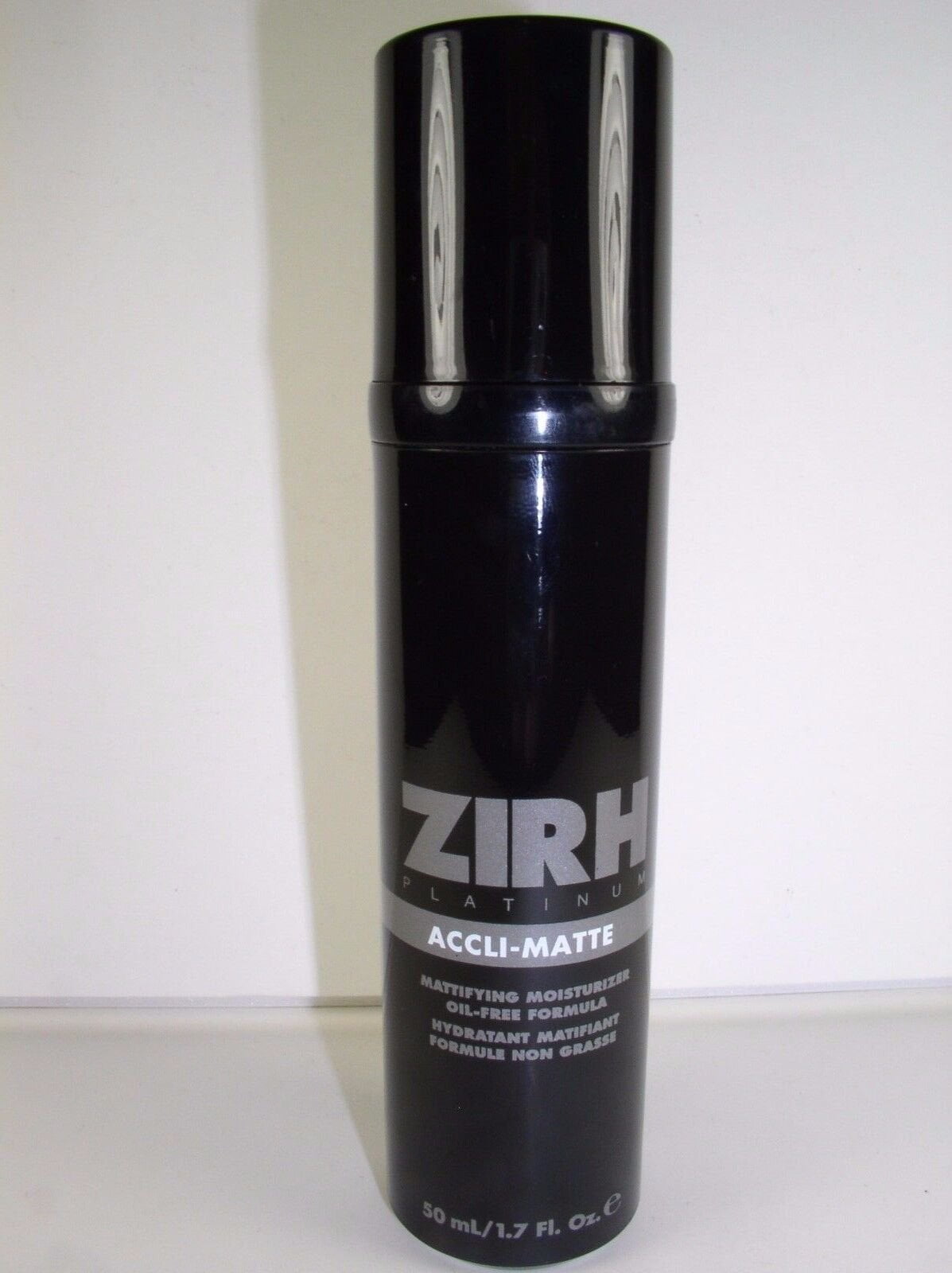 Accli Nurse and ambulance driver carrying Accli-Bator transport