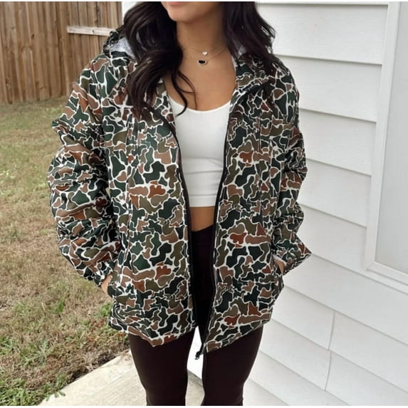 ZOELNIC Women's 2025 Camo Print Zip Up Hoodie Jacket, Long Sleeve Hooded Sweatshirt, Fall Winter Casual Fashion Outerwear, S