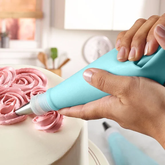 ZYLER- Cake Decoration Set,24 Stainless Steel Icing Tip Set 3 Silicon Cake Mold-Abllore