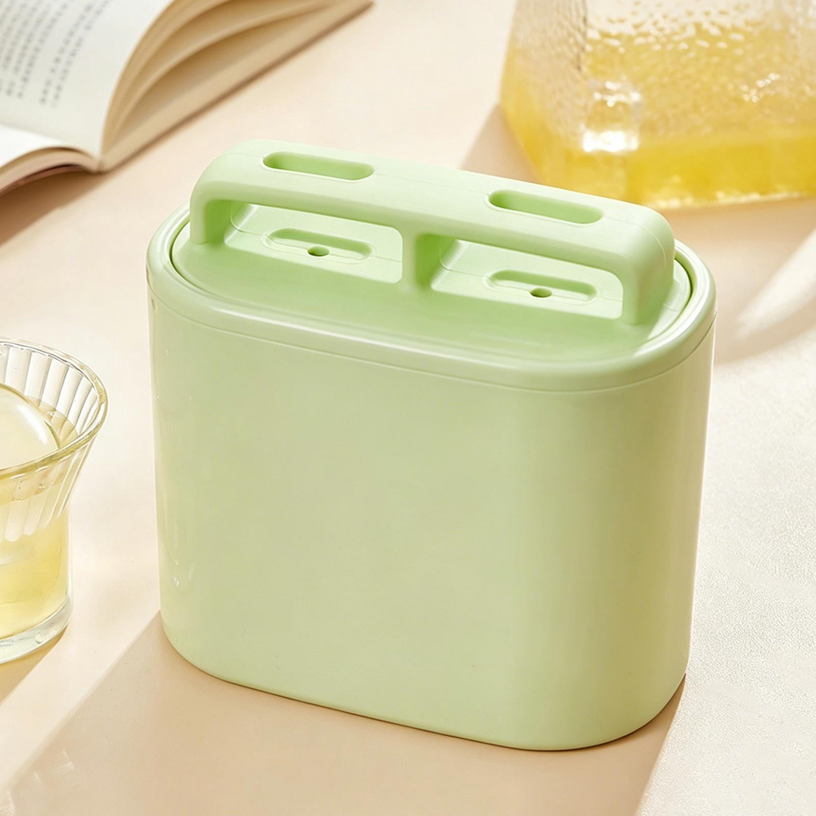 ZYXWVU Ice Ball Mold Leakproof Flexible Round Ice Ball Maker with Lid Slow Melting Ice Sphere Mold for Whiskey Cocktails Drinks Freezer Ice Tray