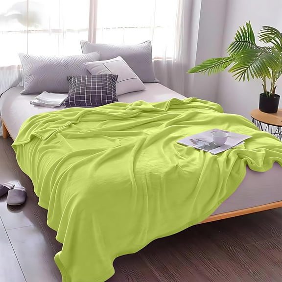 ZZkhGO Coral Velvet Air Conditioning Blanket, Super Soft Fleece Throw, Lightweight Summer Quilt for Sofa Bed