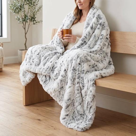 Zateety Oversized Faux Fur Throw ,Grey + Polyester