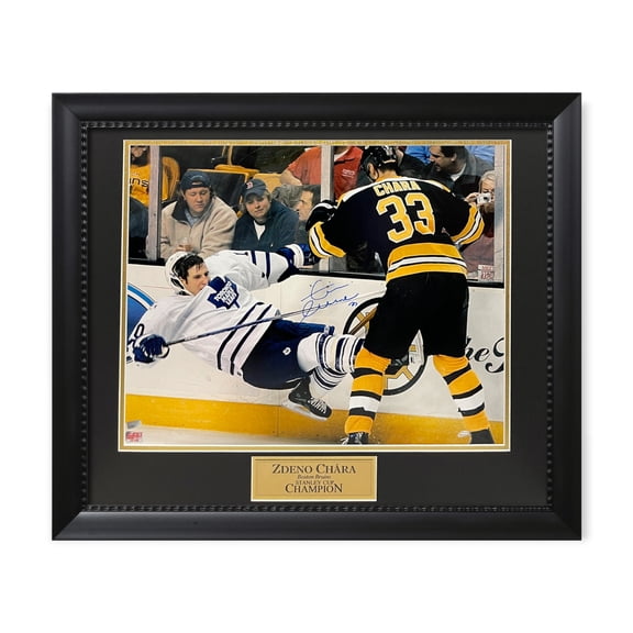 Zdeno Chara Boston Bruins Autographed 16x20 Photo Framed to 2327 NEP