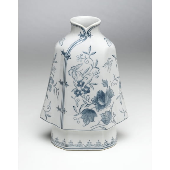 Zeckos AA Importing 59773 12 inch Cape-Shaped Blue And White Vase