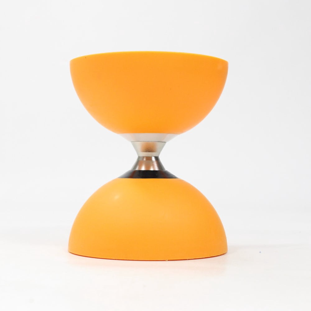 Zeekio Triumph Diabolo - Triple Bearing - Medium Rubber Diabolo (Orange)