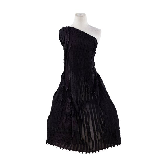Zelouf Willow Ruffle , Sewing, DIY, Crafts Fabric by the Yard, 999 Black, 7 Yard
