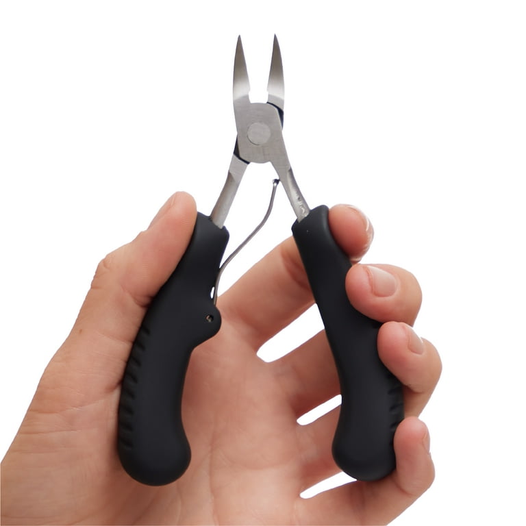 https://i5.walmartimages.com/seo/ZenToes-Heavy-Duty-Nail-Clippers-with-Stainless-Steel-Curved-Blade-for-Ingrown-Toenails_d8714a3b-beb4-468a-9de3-bf06756c6419.10d64aab5e093dff8e47839b723e49c0.jpeg?odnHeight=768&odnWidth=768&odnBg=FFFFFF