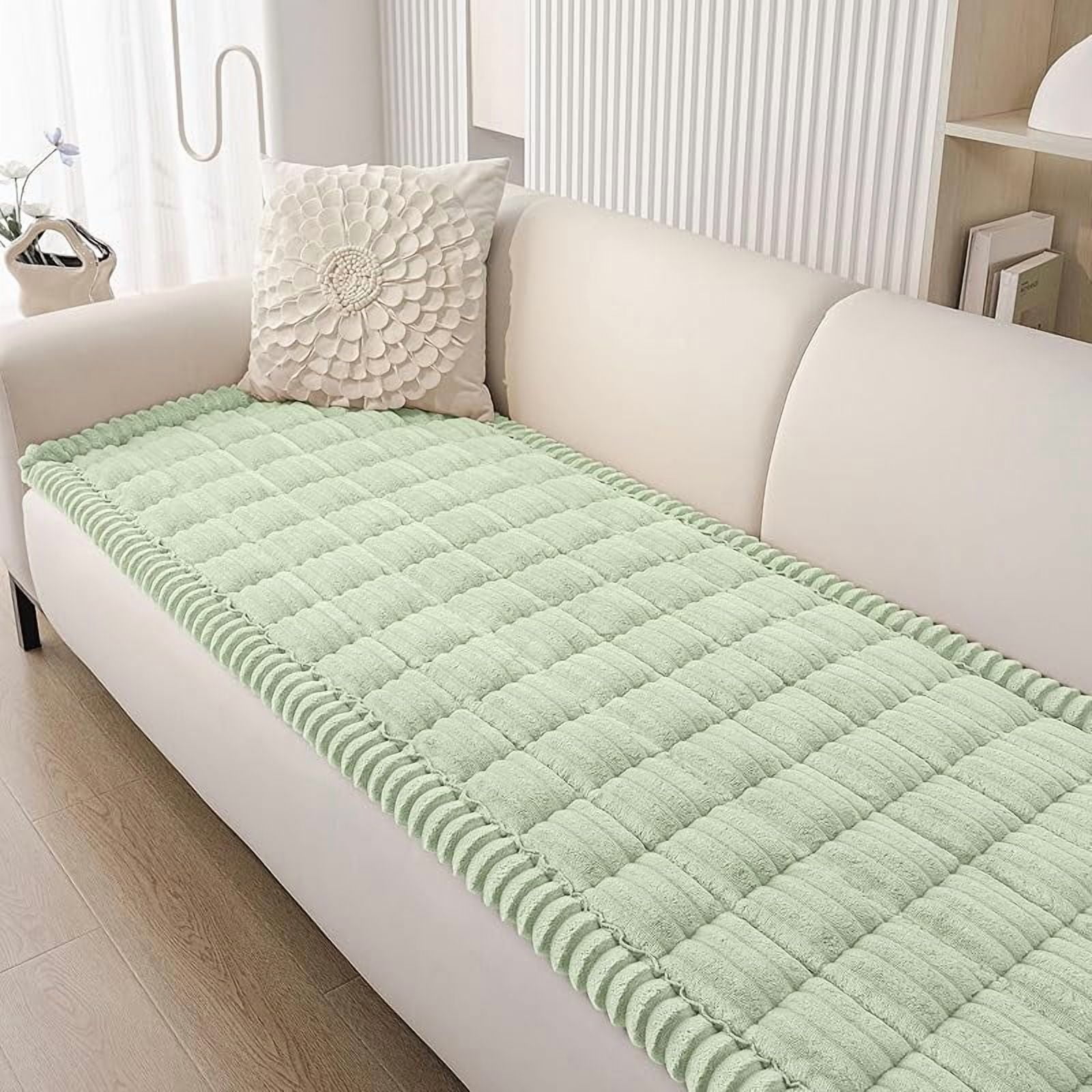 Zeokiar Smiry Couch Cover for Dogs Washable, Non Slip Fuzzy Pet Couch Covers for 3 Cushion Sofa Pet Friendly, Thick Soft Sofa Slipcovers Cushion Protector