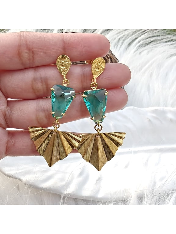 Apatite Quartz Gemstone Drop & Dangle 18k Gold Plated Brass Prong Setting Screw Back Earring