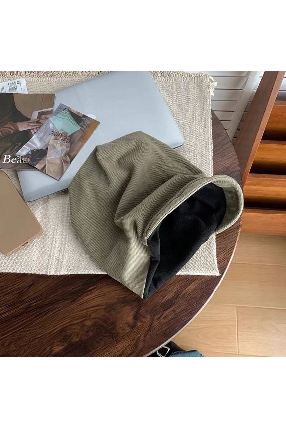 Autumn And Winter Japanese Style Solid Color Pile Up Hats For Children To Look Small And Fashionable With A Bare Face. Cold Hats With A Lazy Style And A Loose Hood