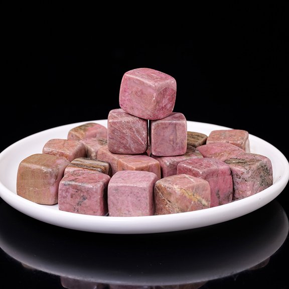 Zhuge 100g Pink Natural Crystal Raw Stone, Square Stone, Aromatherapy Stone, Expanded Aromatherapy Stone, Fish Tank Decoration, Natural Square Stone, 1.5-2cm