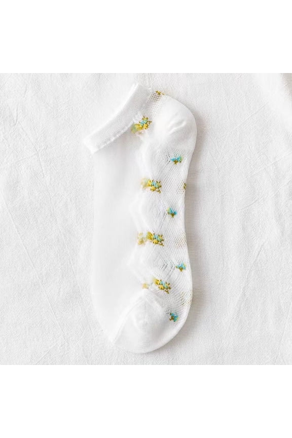 6 Pairs No Show Socks Womens - Non Slip Low Cut Ankle - Invisible Liner Socks for Casual & Formal Wear - Soft & StretchableWhite