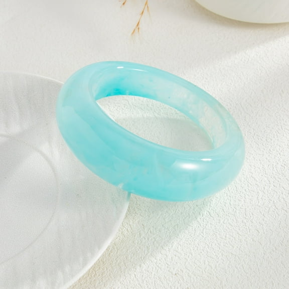 Zhuge Blue Sleek Circular Chunky Acrylic Cuff Bracelet, Single Piece Minimalist Resin Bangle with Smooth Finish
