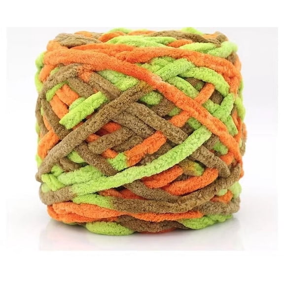 Zhuge Chunky Yarn, Super Soft Acrylic Bulky Thick Washable Yarn for Arm Knitting DIY Handmade Blankets Scarf Sweater Cream About 100g(A27)