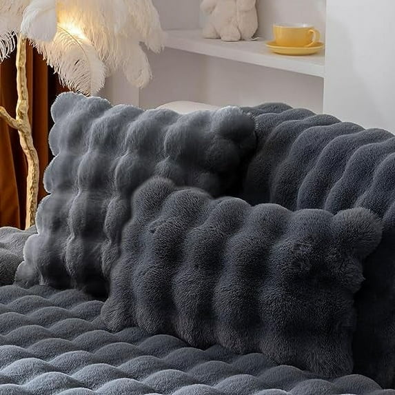 Zhuge Set of 2 Double-Sided Luxury Thick Faux Fur Plush Throw Pillow Covers for Couch Bed Sofa Ultra Soft Fluffy Plush Cushion Covers ( Dark Grey,18"x18")