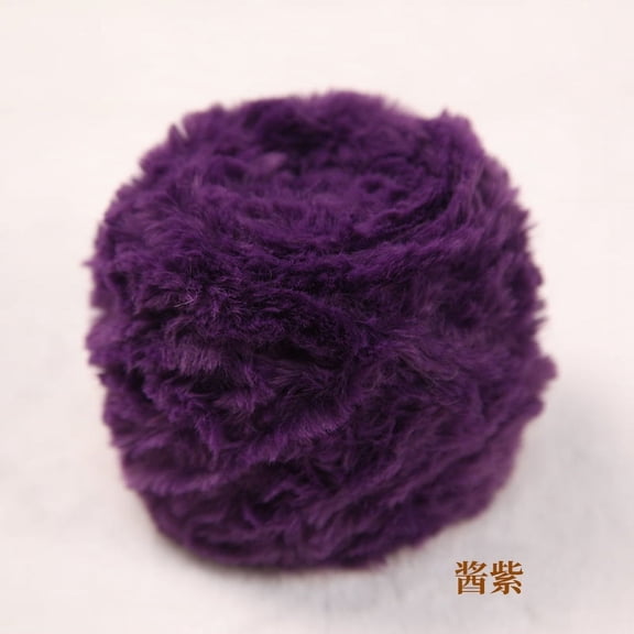 Zhuge Super Soft Plush Chunky Chenille Yarn, Bulky Fluffy Thick Texture for DIY Crocheting & Knitting, Cozy Super Chunky Yarn for Hand-Knitted Projects & Craft Creations, 200g ,Dark Purple