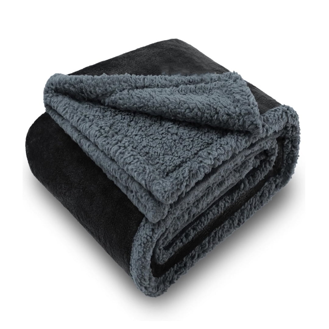 Zhuge Washable Pet Sleeping Mat & Throw Blanket for Small/Medium Dogs, Puppies & Cats, Couch Cover Protection with Soft Fleece-Black Grey, 100*71cm, 1 Piece